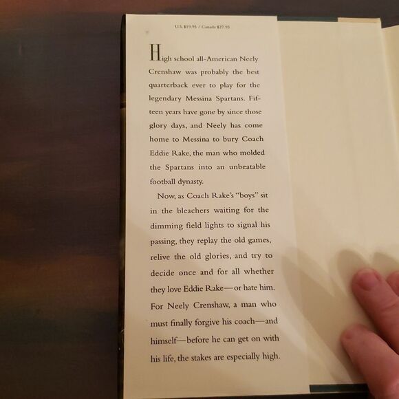 💚3/$20 Vintage  Book - "Bleachers" by John Grisham (2003) - Picture 5 of 8